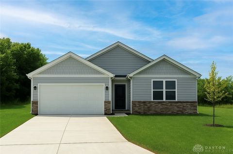 Homes For Sale - 718 Addy Avenue<br/> Shelby County, Sidney, OH 45365