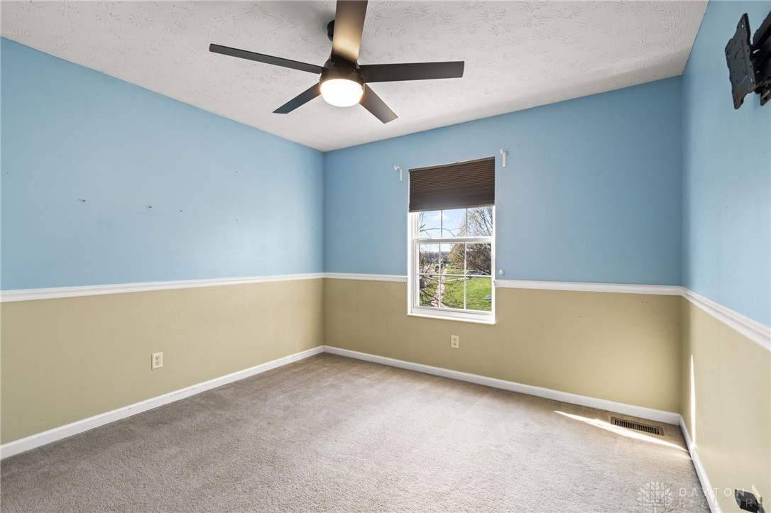 2875 Greystoke Drive, Xenia, Ohio image 16