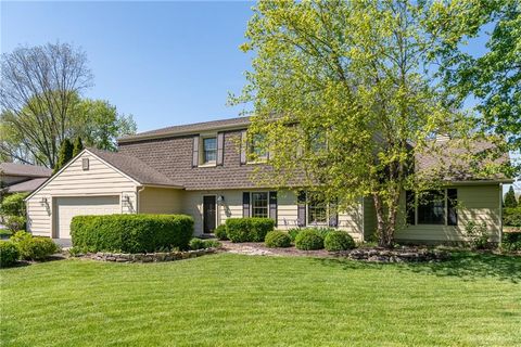 811 W Spring Valley Pike, Washington Twp, OH 45458 - #: 909585