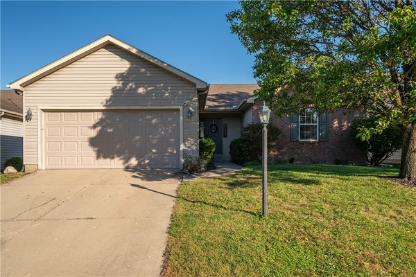 9227 SAWGRASS DR, MIAMISBURG, OH 45342 - Image 8e5aee29e9eb7e514654cecd945158e9/4169223030