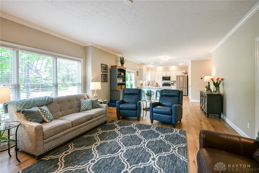 Troy, Ohio 45373, United States, 4 Bedrooms Bedrooms, ,4 BathroomsBathrooms,Residential,Active,210104