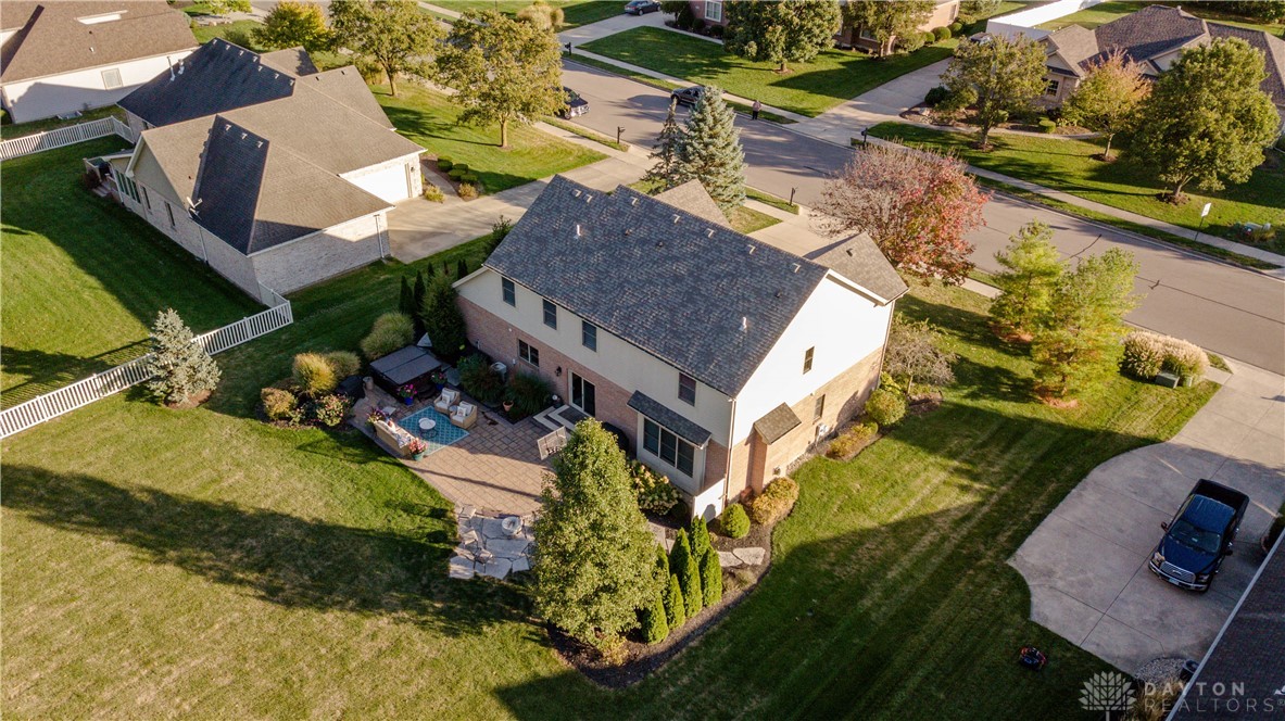 Troy, Ohio 45373, United States, 4 Bedrooms Bedrooms, ,4 BathroomsBathrooms,Residential,Active,210104