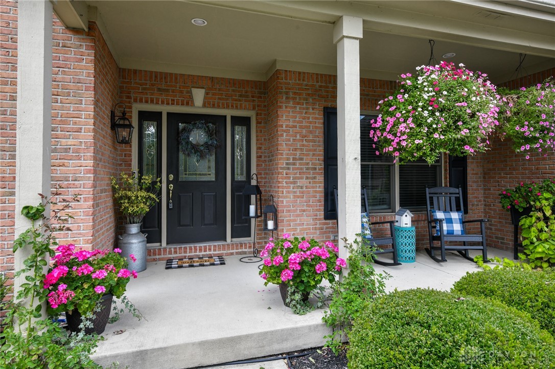 Troy, Ohio 45373, United States, 4 Bedrooms Bedrooms, ,4 BathroomsBathrooms,Residential,Active,210104