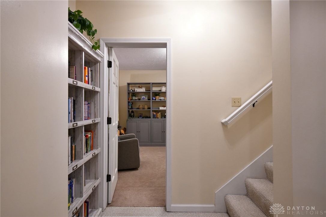 Troy, Ohio 45373, United States, 4 Bedrooms Bedrooms, ,4 BathroomsBathrooms,Residential,Active,210104