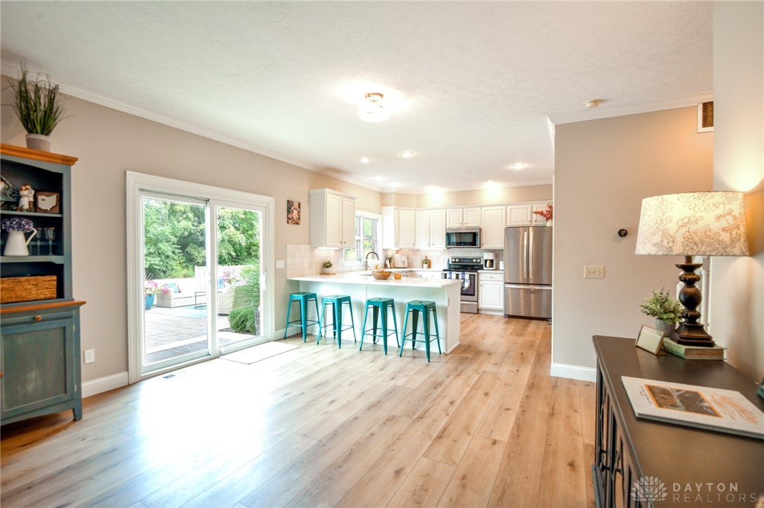 Troy, Ohio 45373, United States, 4 Bedrooms Bedrooms, ,4 BathroomsBathrooms,Residential,Active,210104