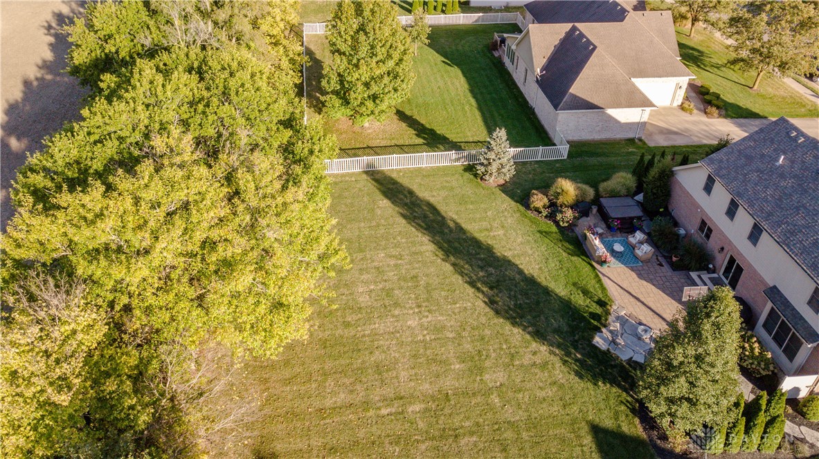 Troy, Ohio 45373, United States, 4 Bedrooms Bedrooms, ,4 BathroomsBathrooms,Residential,Active,210104