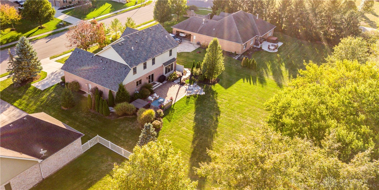 Troy, Ohio 45373, United States, 4 Bedrooms Bedrooms, ,4 BathroomsBathrooms,Residential,Active,210104