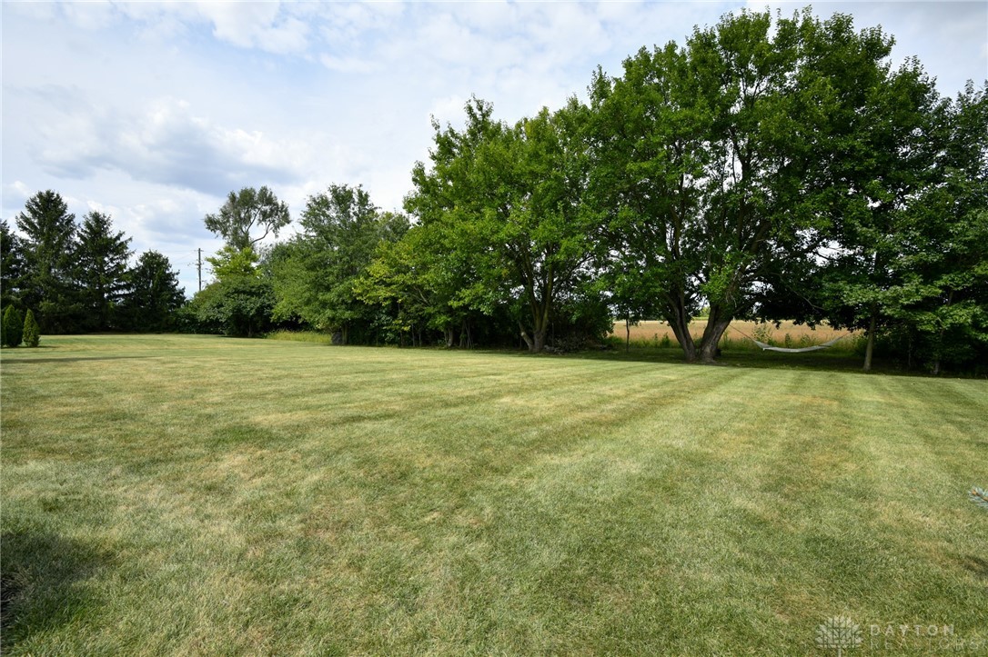 Troy, Ohio 45373, United States, 4 Bedrooms Bedrooms, ,4 BathroomsBathrooms,Residential,Active,210104