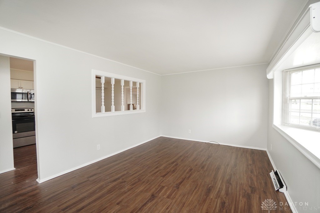 2696 Washington Avenue, Cincinnati, Ohio image 6