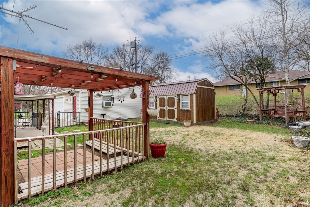 4800 Delba Drive, Dayton, Ohio image 31