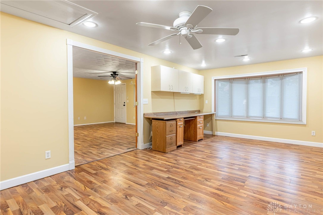 4800 Delba Drive, Dayton, Ohio image 16