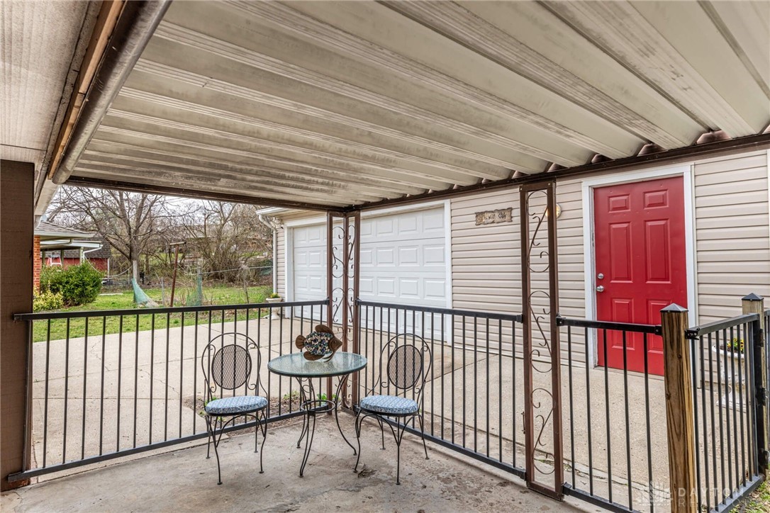 4800 Delba Drive, Dayton, Ohio image 34