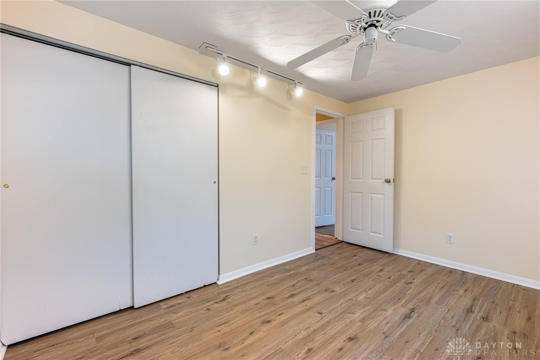 4800 Delba Drive, Dayton, Ohio image 26