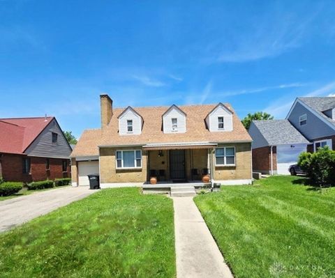 Photo of 1013 Sherwood Drive, Dayton, OH 45406 (MLS # 950654)