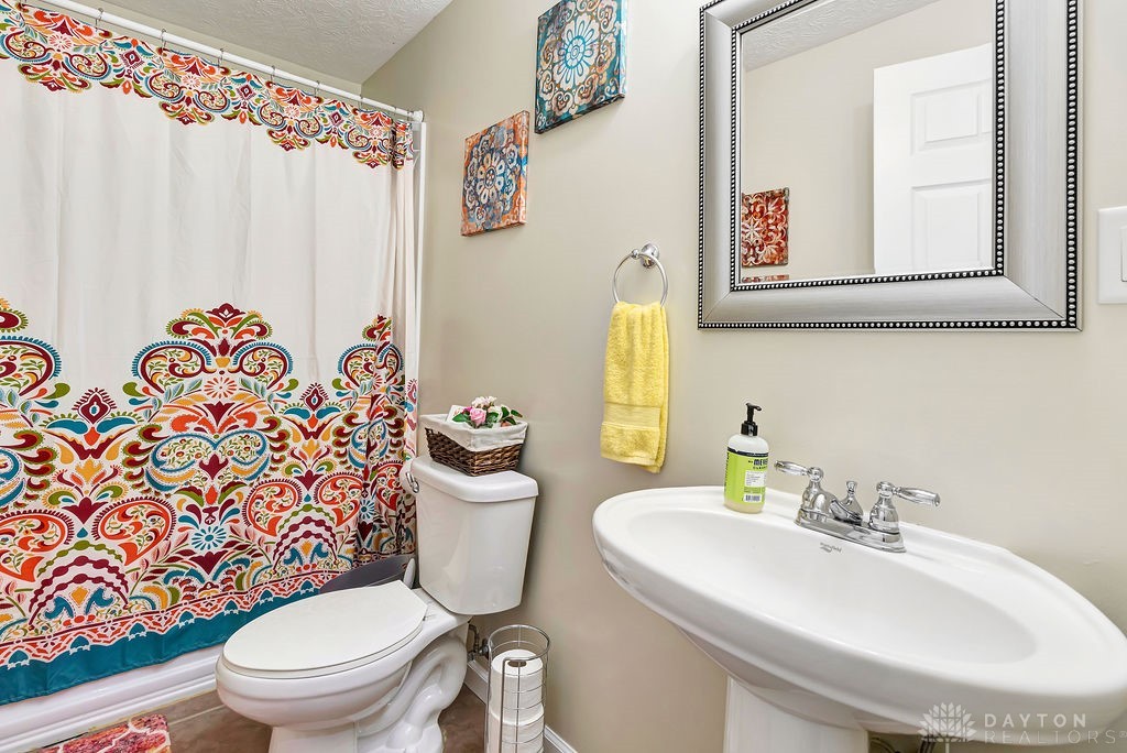185 Kitty Hawk Drive, Springboro, Ohio image 37
