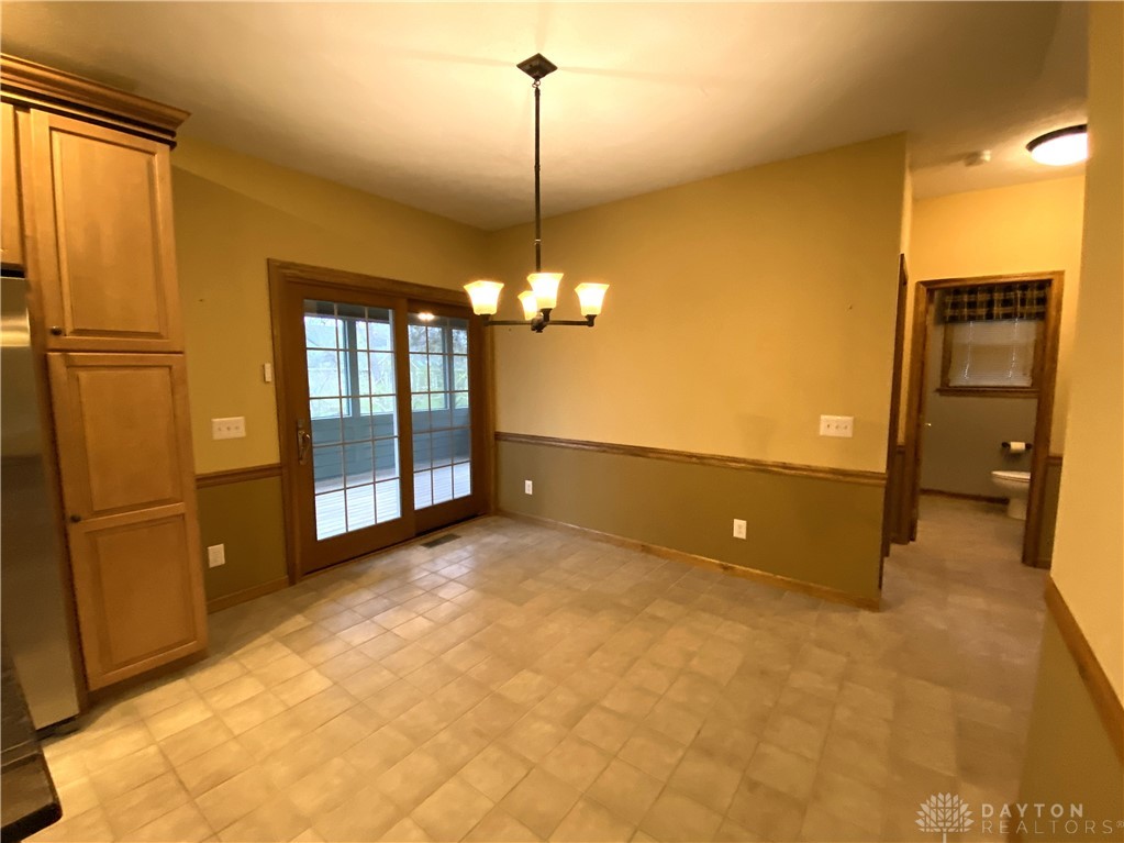 340 Patton Drive, Springboro, Ohio image 9