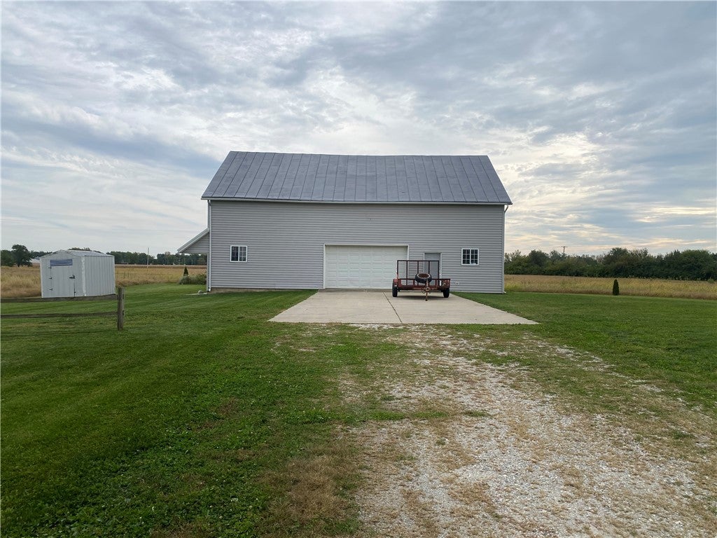 7076 Sweet Potato Ridge Road