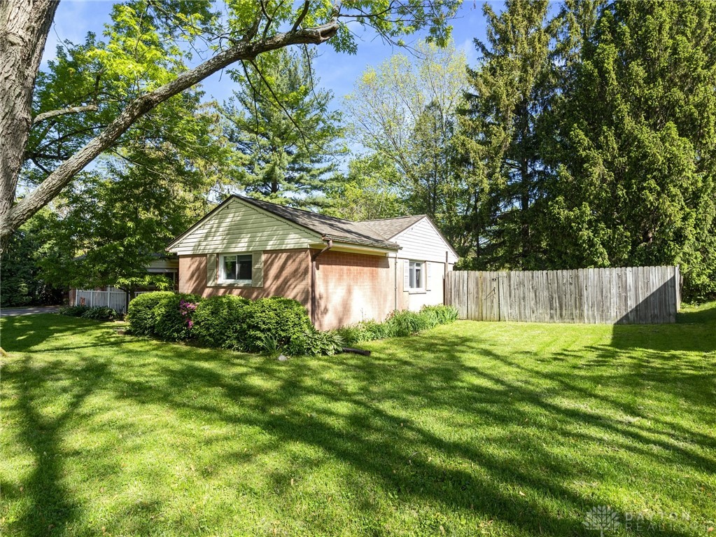 2874 Mckay Road, Beavercreek, Ohio image 23