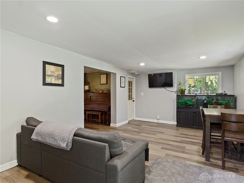 2874 Mckay Road, Beavercreek, Ohio image 5