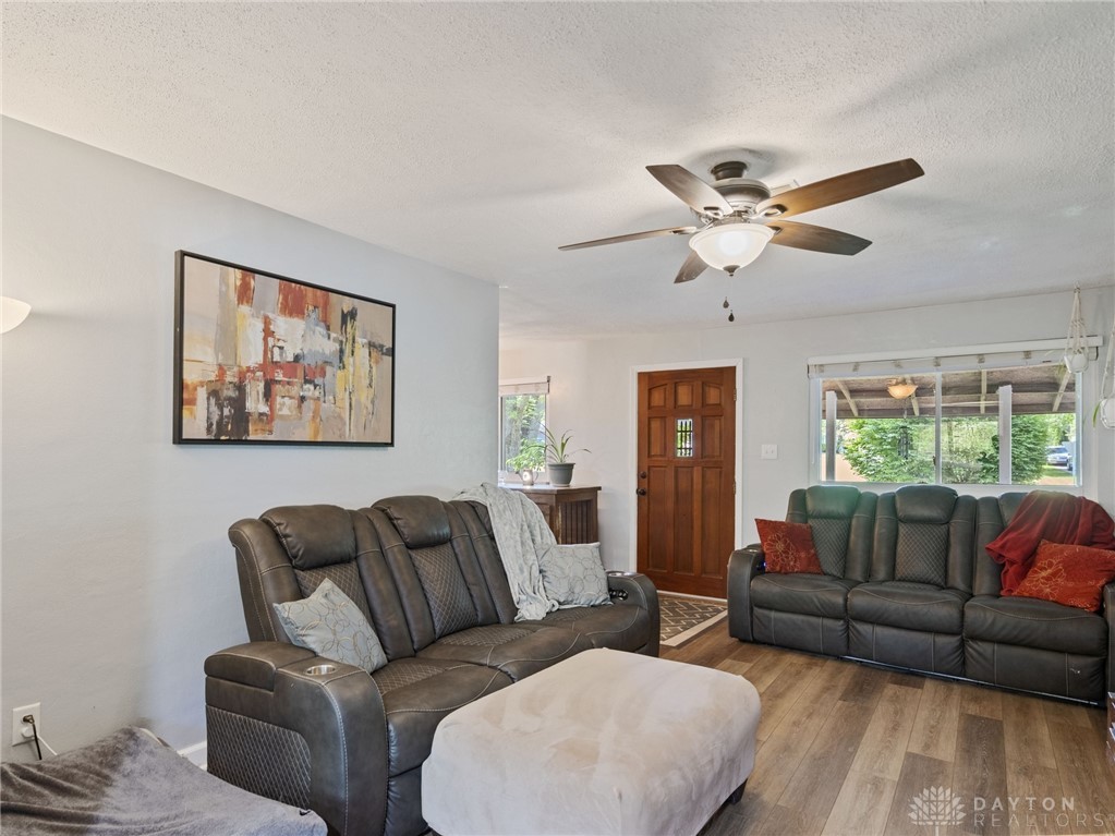 2874 Mckay Road, Beavercreek, Ohio image 4