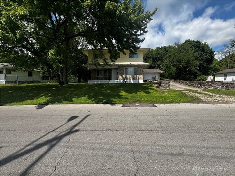 Photo of 153 Whitmore Avenue, Dayton, OH 45417 (MLS # 958766)