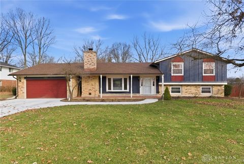 Photo of 7221 Brandtvista Avenue, Dayton, OH 45424 (MLS # 950956)