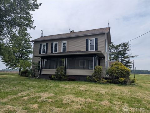 Photo of 17617 Township Road 95, Kenton, OH 43326 (MLS # 936335)