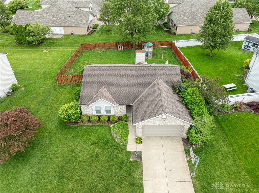 3008 Clearstream Way, Clayton, Ohio image 24