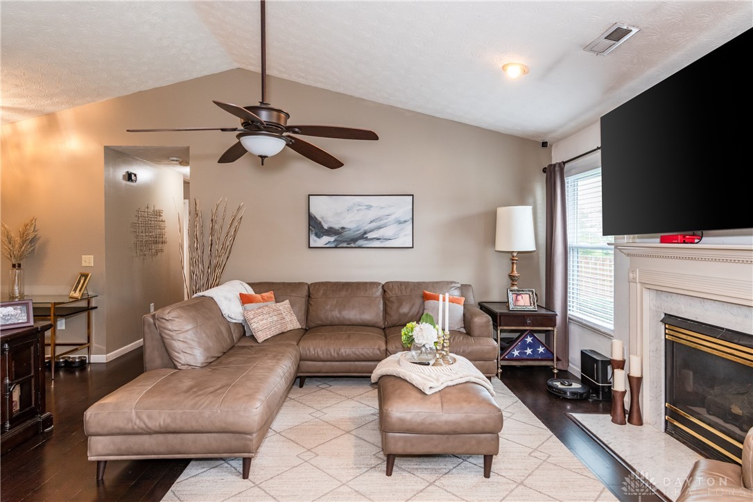 3008 Clearstream Way, Clayton, Ohio image 6