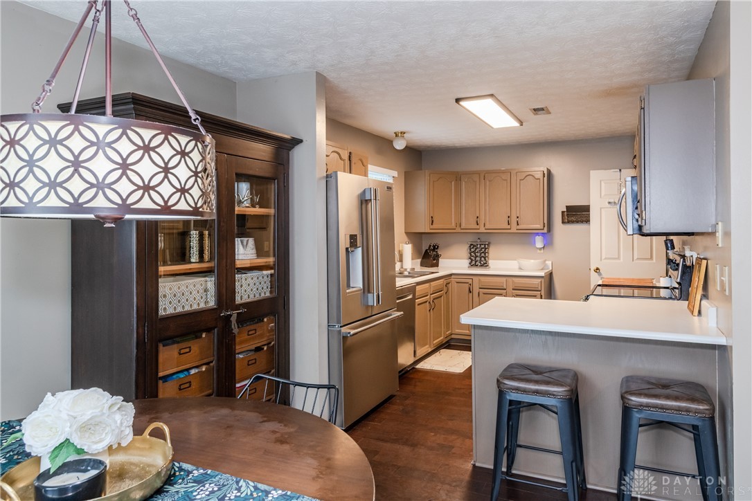 3008 Clearstream Way, Clayton, Ohio image 14