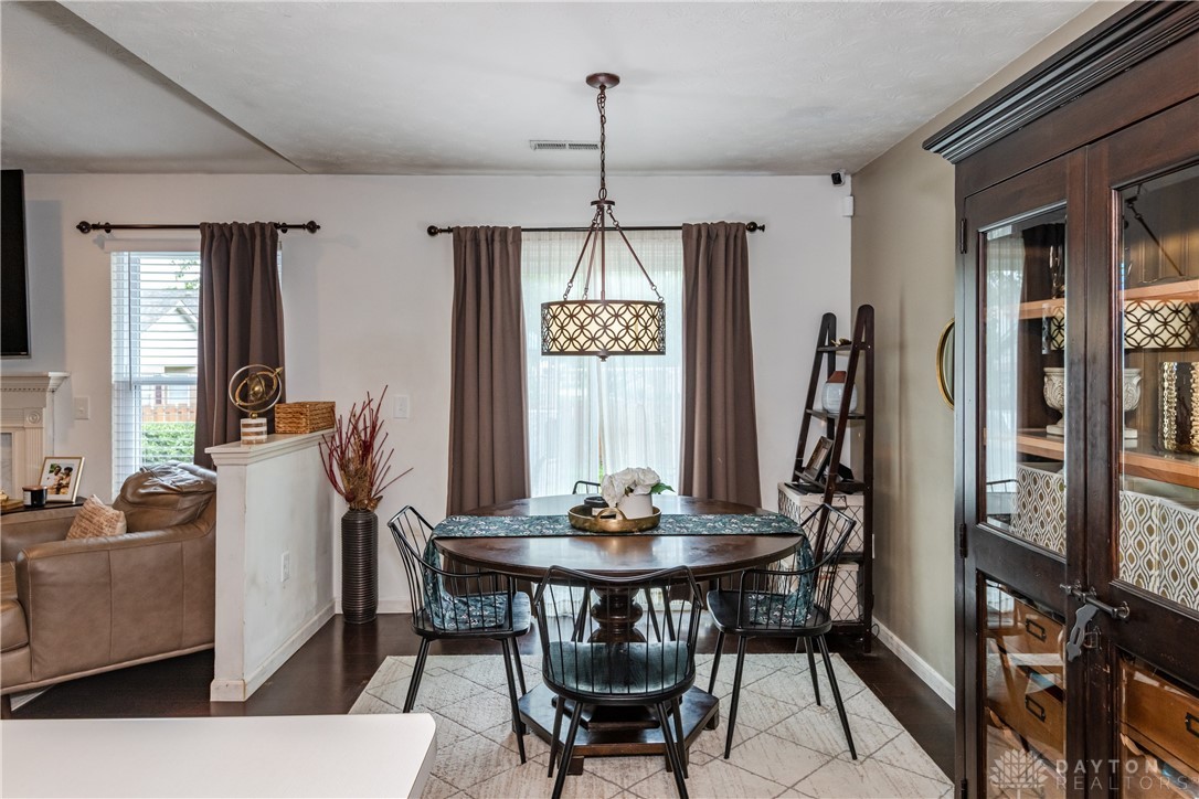 3008 Clearstream Way, Clayton, Ohio image 12