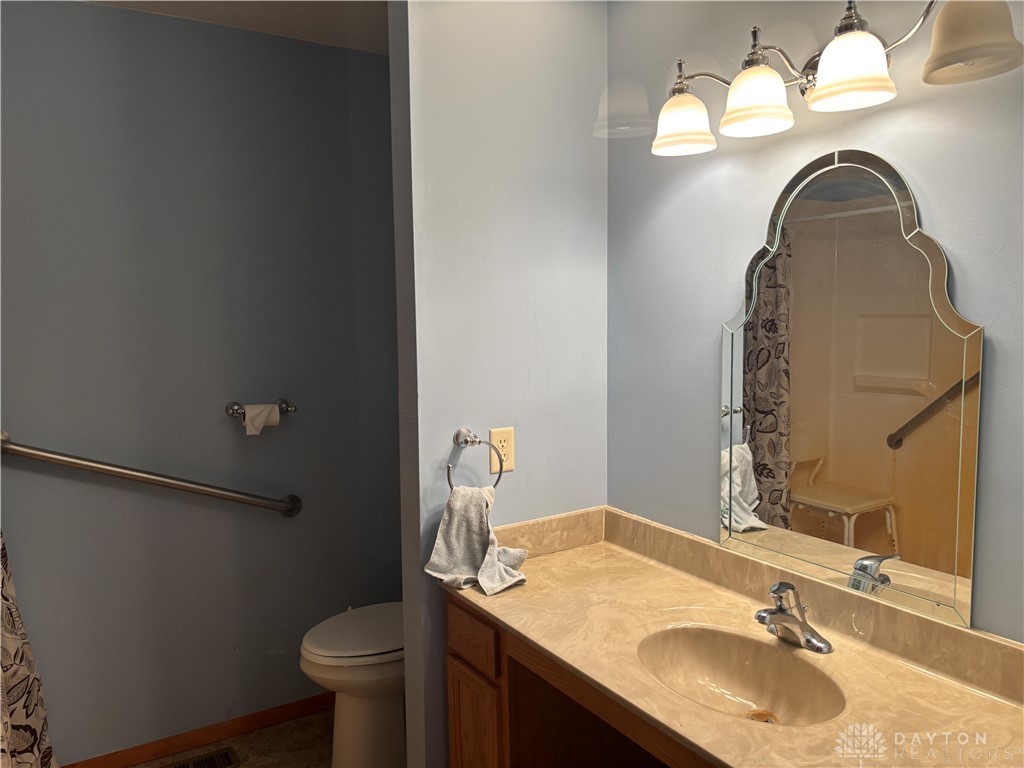 985 Arlington Road, Brookville, Ohio image 11
