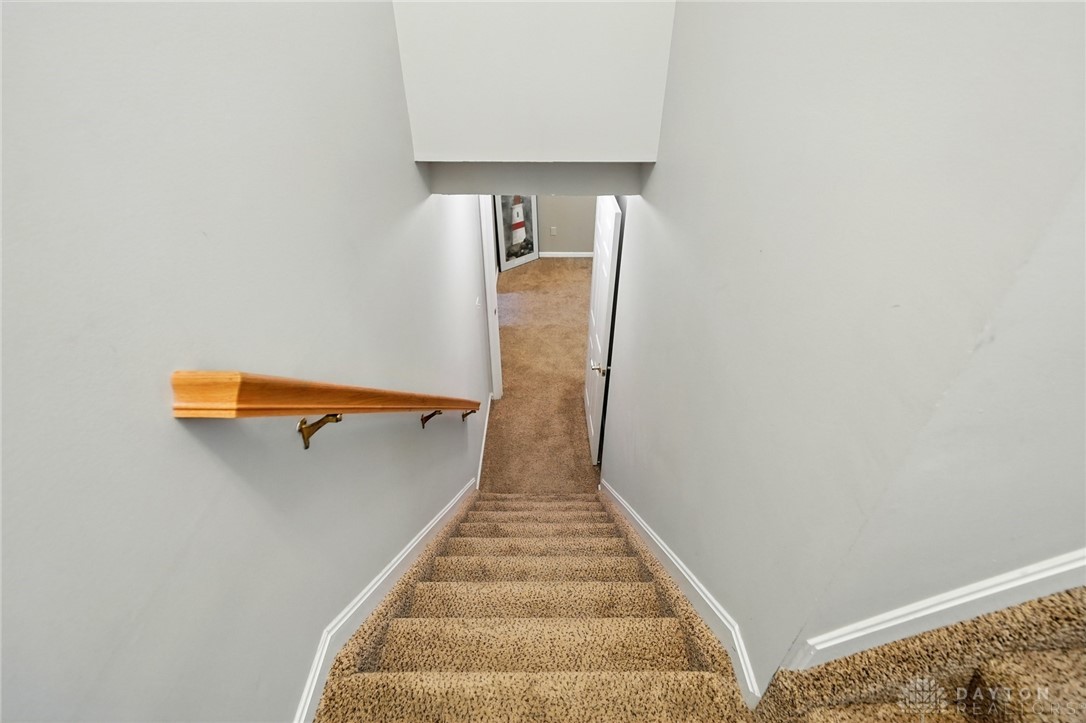 2073 Granny Smith Lane, Middletown, Ohio image 25