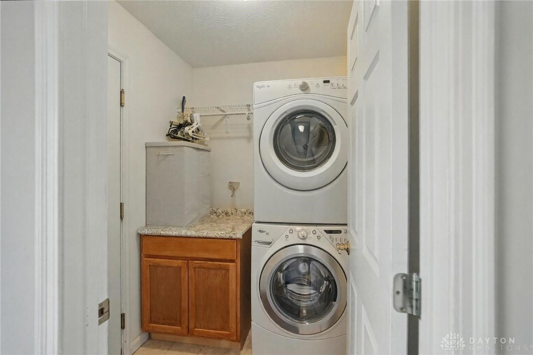 2073 Granny Smith Lane, Middletown, Ohio image 15