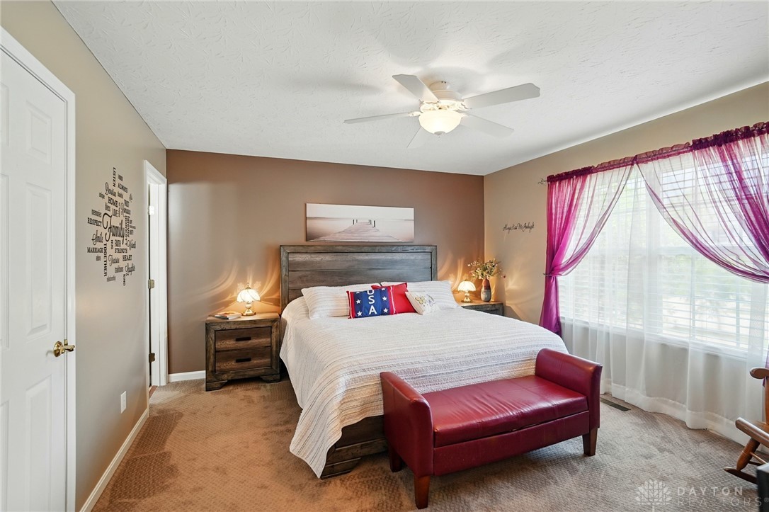 2073 Granny Smith Lane, Middletown, Ohio image 16
