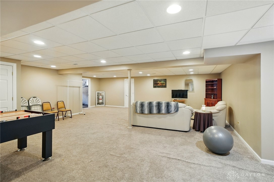 2073 Granny Smith Lane, Middletown, Ohio image 27