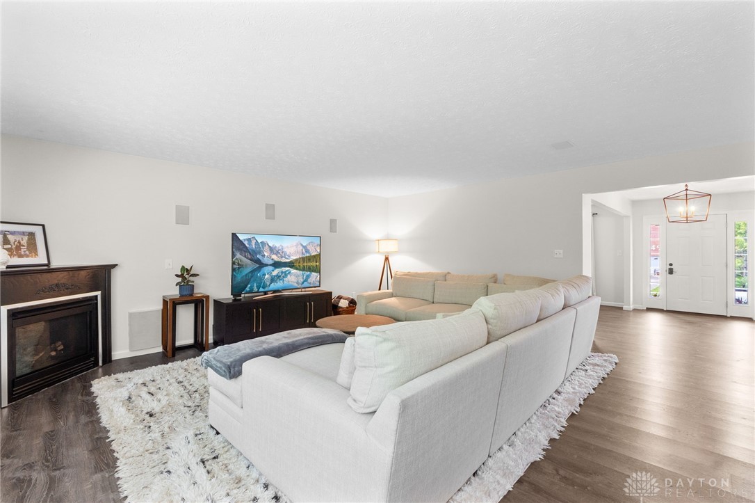 344 Wayside Drive, Beavercreek, Ohio image 14