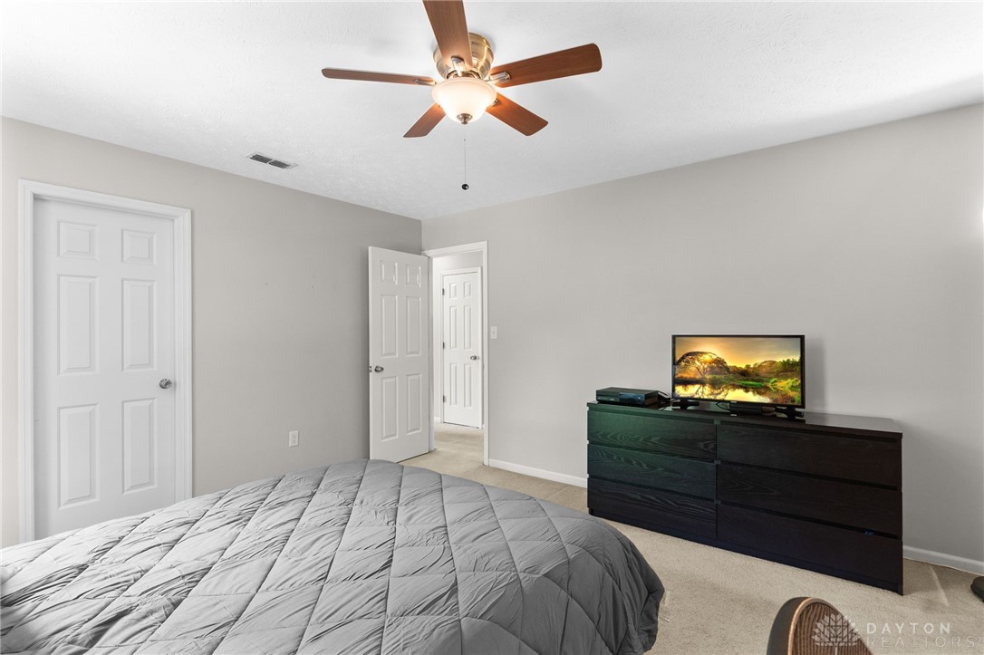 344 Wayside Drive, Beavercreek, Ohio image 47