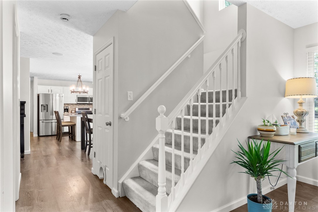 344 Wayside Drive, Beavercreek, Ohio image 16