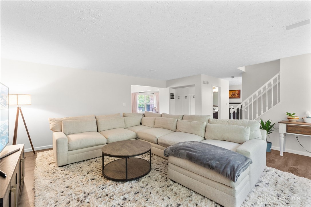 344 Wayside Drive, Beavercreek, Ohio image 15