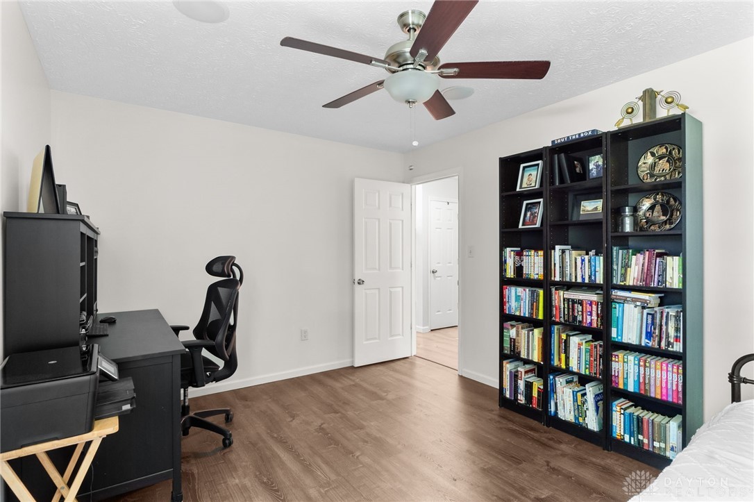344 Wayside Drive, Beavercreek, Ohio image 26