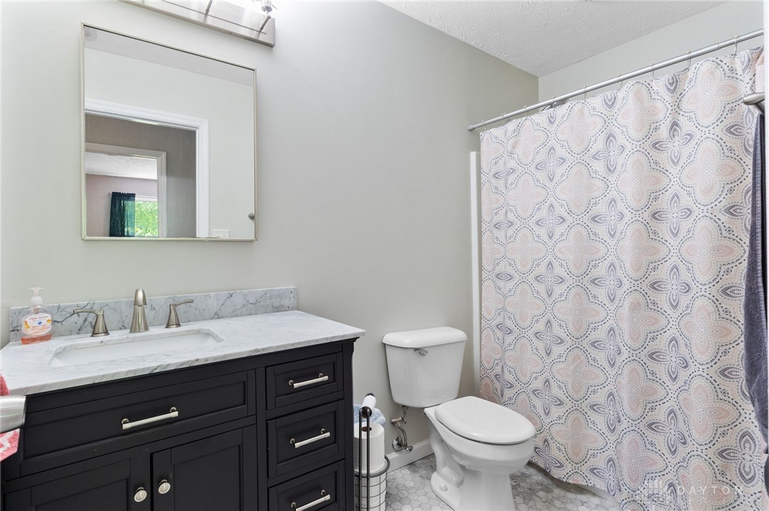 344 Wayside Drive, Beavercreek, Ohio image 49