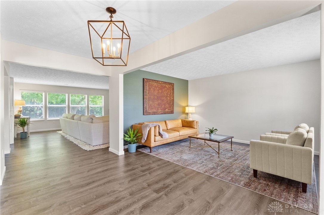 344 Wayside Drive, Beavercreek, Ohio image 7