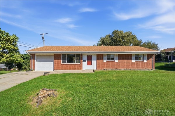 1209 HASTINGS AVE, MIAMISBURG, OH 45342 - Image 8fce6918df87ab958fa96f351c2cee4f/4206974343