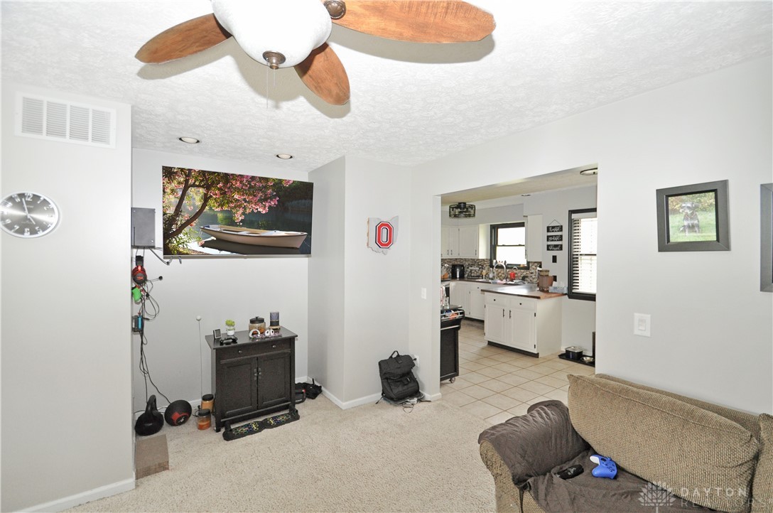 10913 Providence Pike, Brookville, Ohio image 12