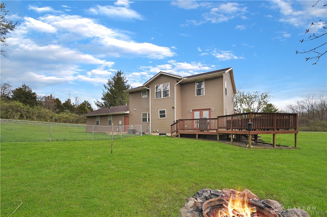 10913 Providence Pike, Brookville, Ohio image 32