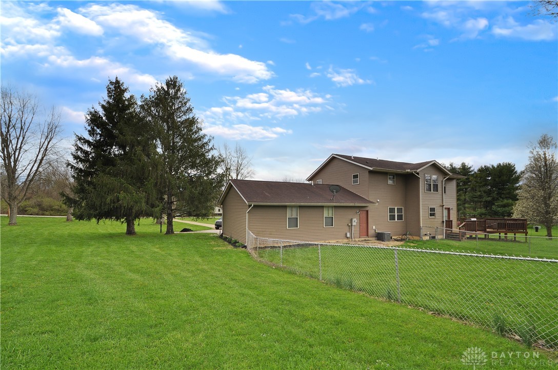 10913 Providence Pike, Brookville, Ohio image 35