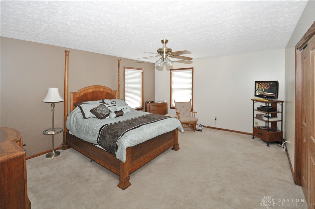 10913 Providence Pike, Brookville, Ohio image 15