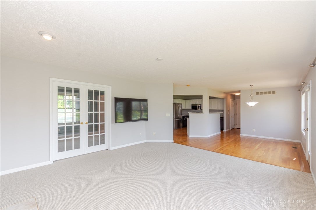 6489 Michele Lane