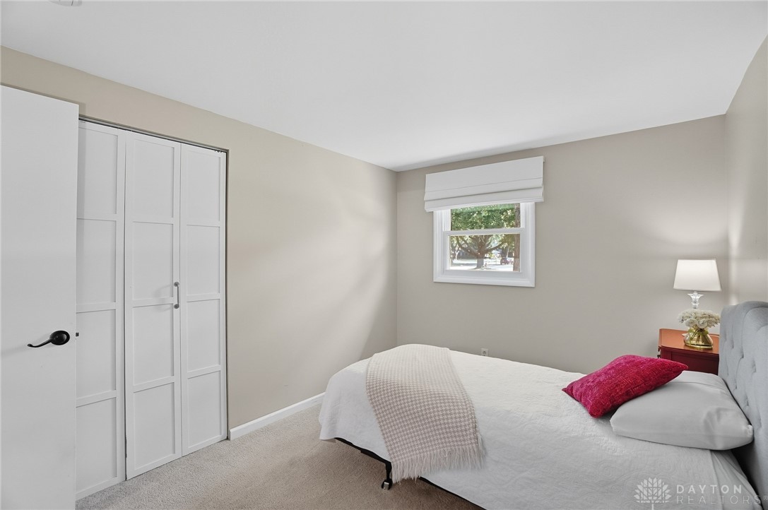 Washington Twp, Ohio 45459, United States, 3 Bedrooms Bedrooms, ,2 BathroomsBathrooms,Residential,Active,220982